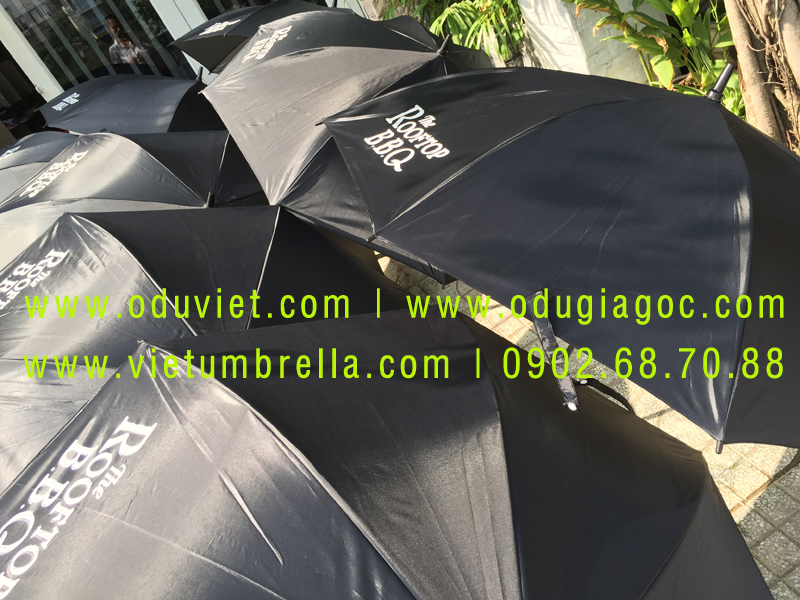xưởng sản xuất ô dù cầm tay in logo quảng cáo